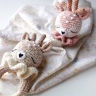 Hochet Charlie le faon : Patron Au Crochet PDF